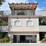 Porto Assini Apartment *