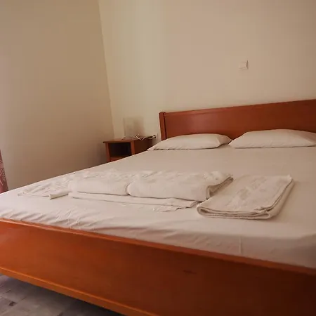 Porto Assini Apartment Tolo