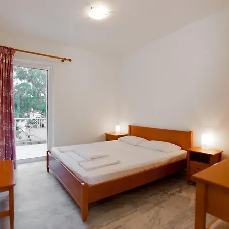 Porto Assini Apartment *