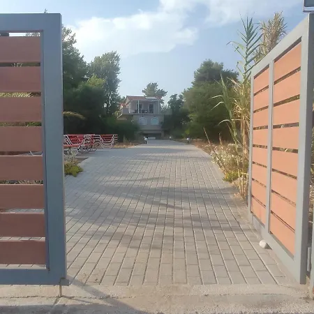 Porto Assini *