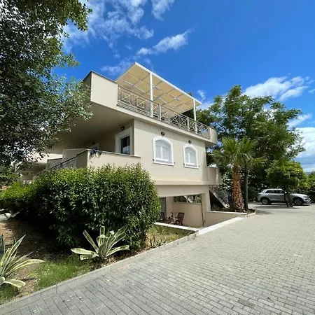 Porto Assini Apartment Tolo