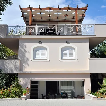 Porto Assini Apartment *